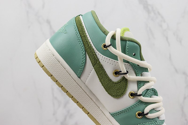 Air Jordan 1 Low "Sail Green/White" фото № 4