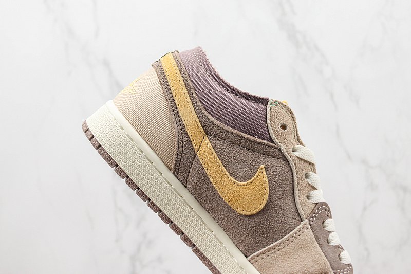 Air Jordan 1 Low SE "Craft Taupe Haze" фото № 4