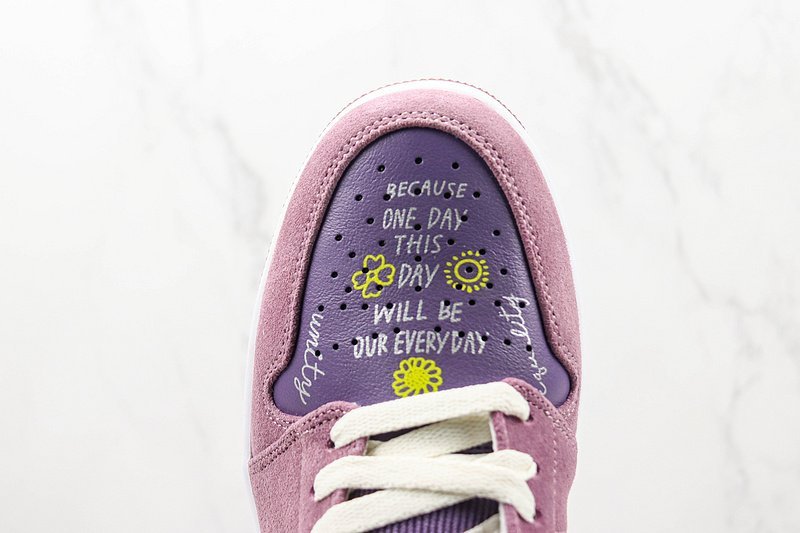 Air Jordan 1 Low "Unity Purple" фото № 3