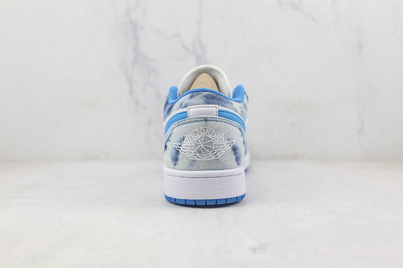 Air Jordan 1 Low "Washed Denim (GS)" фото № 8