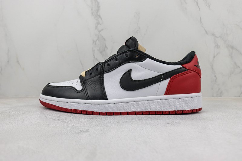 Air Jordan 1 Retro Low "Black Toe" фото № 2