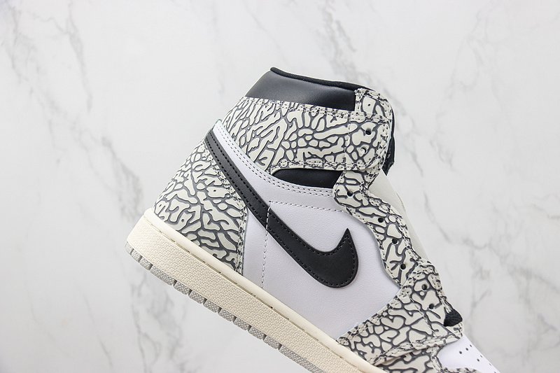 Air Jordan 1 Retro High OG "White Cement" фото № 4