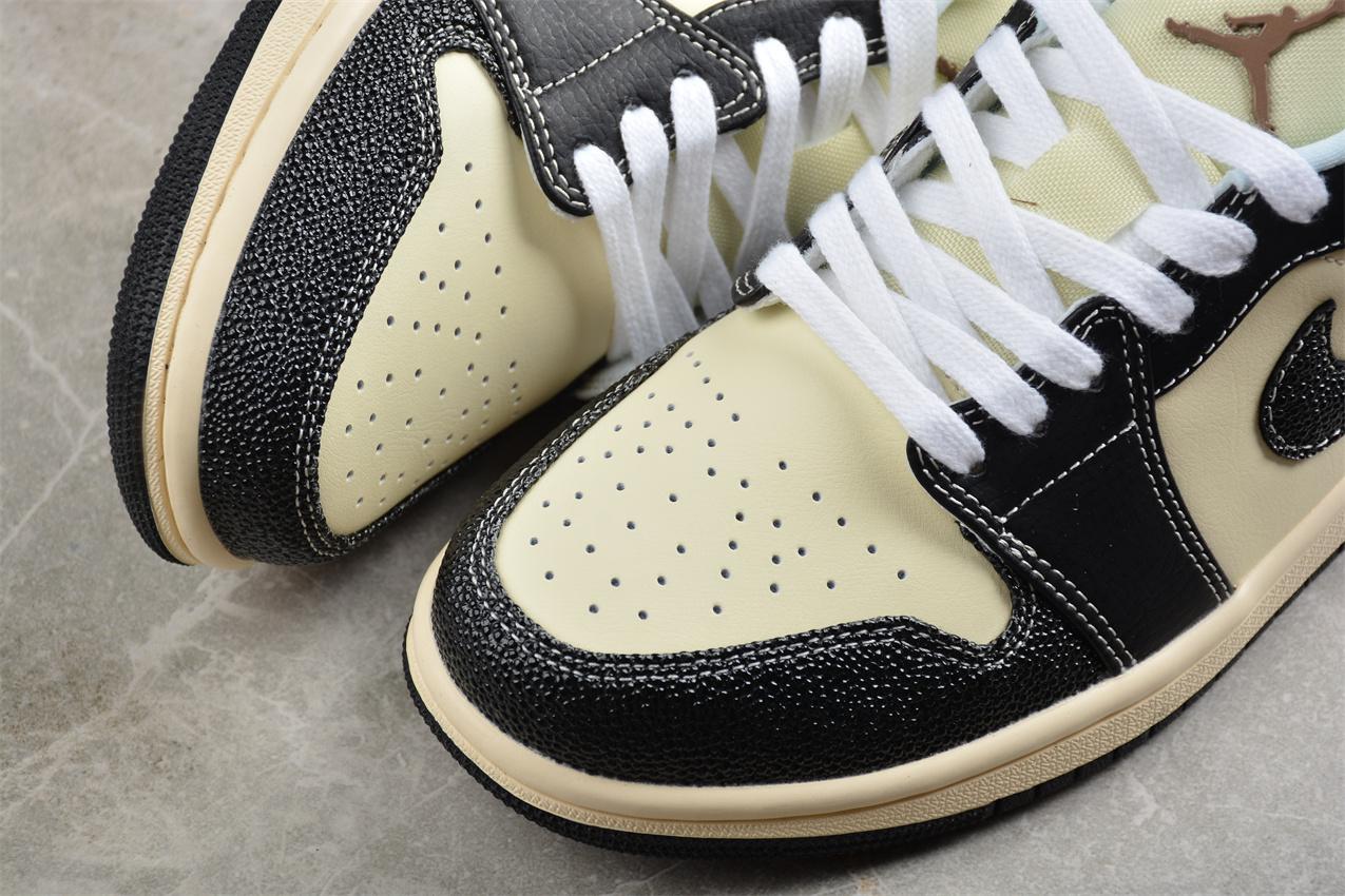 Air Jordan 1 Low SE "Coconut Milk Black Muslin" фото № 4