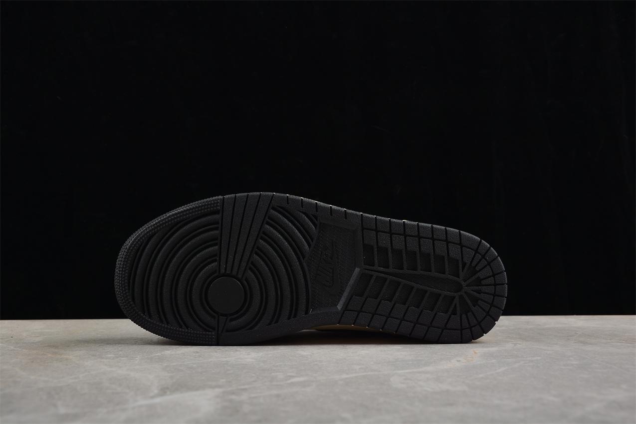 Air Jordan 1 Low SE "Coconut Milk Black Muslin" фото № 8