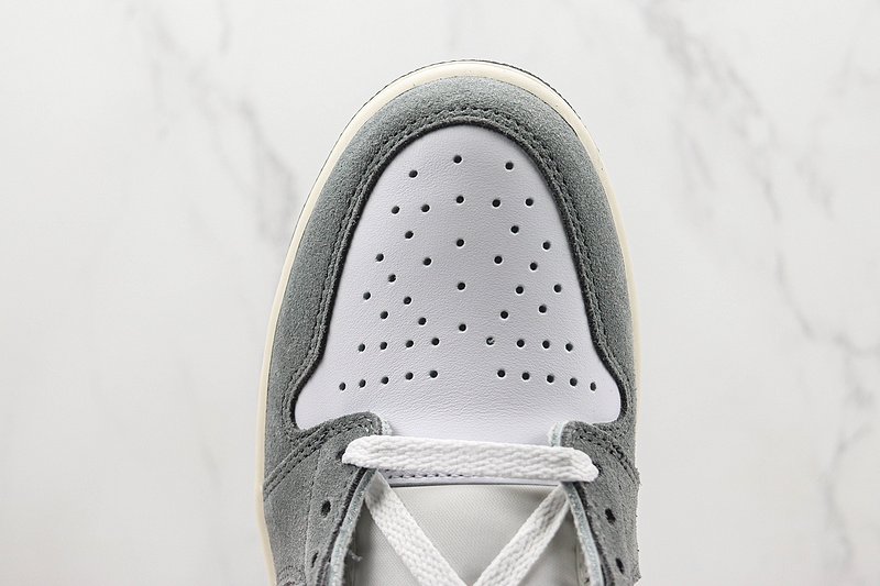 Air Jordan 1 Retro High OG "Washed Black" фото № 3