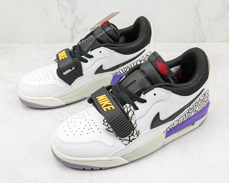 Air Jordan Legacy 312 Low GS "Lakers White/Black" фото № 5