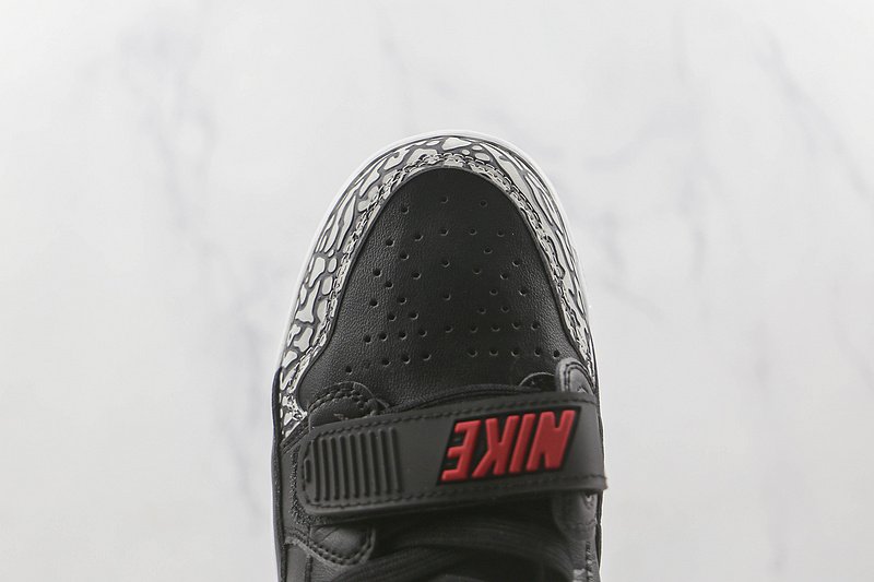 Air Jordan Legacy 312 Low "Chicago Flag" фото № 3