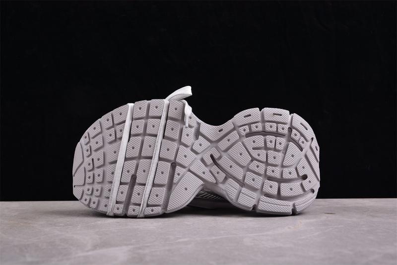 Balenciaga 3XL Sneaker "Worn-Out/Silver/White" фото № 6
