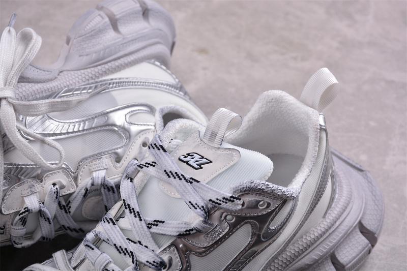 Balenciaga 3XL Sneaker "Worn-Out/Silver/White" фото № 7