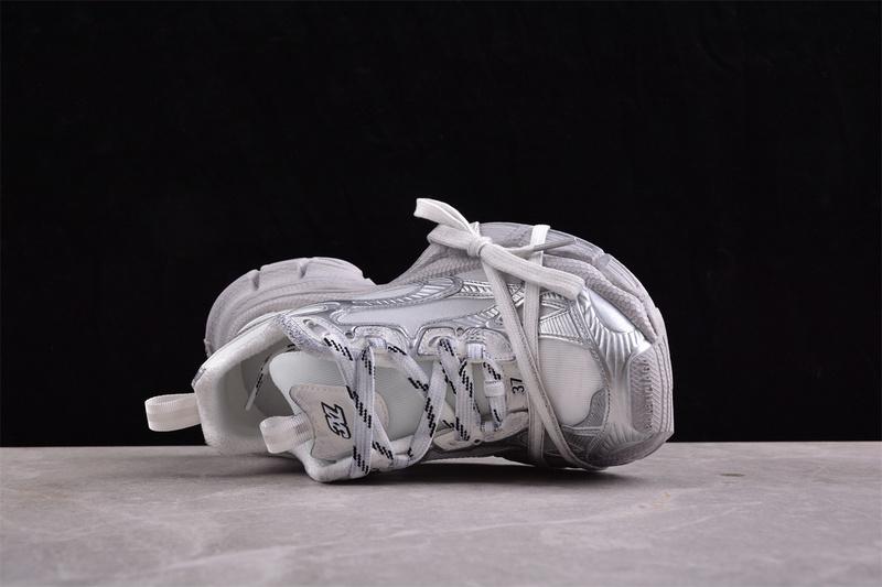 Balenciaga 3XL Sneaker "Worn-Out/Silver/White" фото № 9