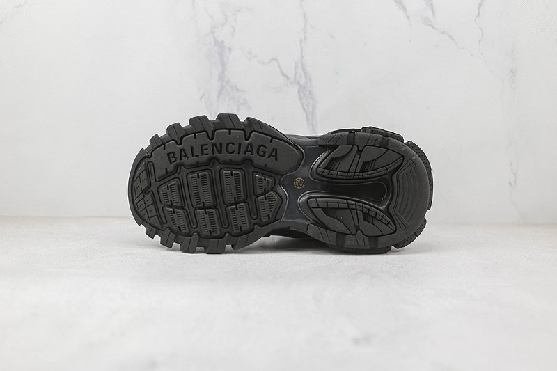 Balenciaga Track "Void Black/White" фото № 8