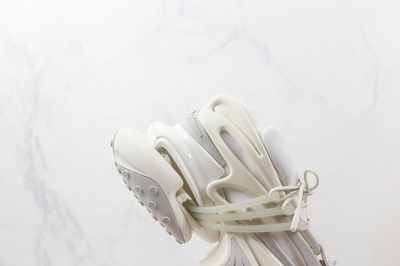 Balmain Unicorn "White" фото № 3