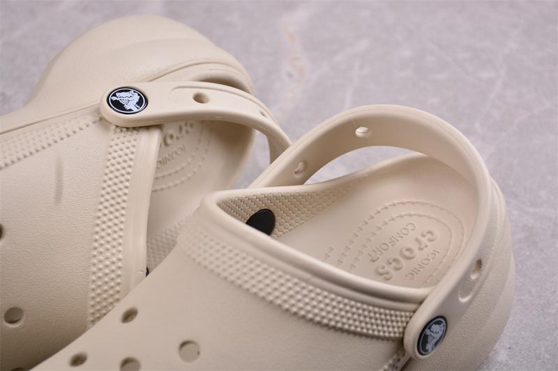 Crocs Classic Platform Clog "Beige" фото № 8