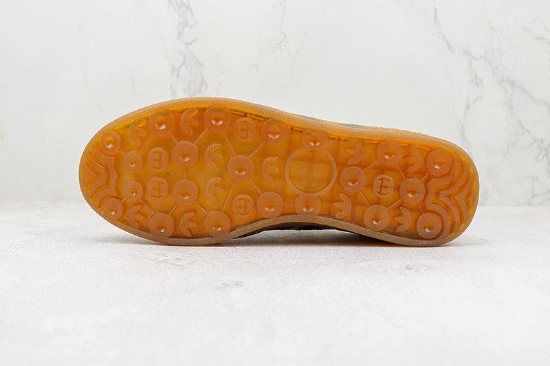 Adidas x Gucci Gazelle "Gold/Black/Beige" фото № 8