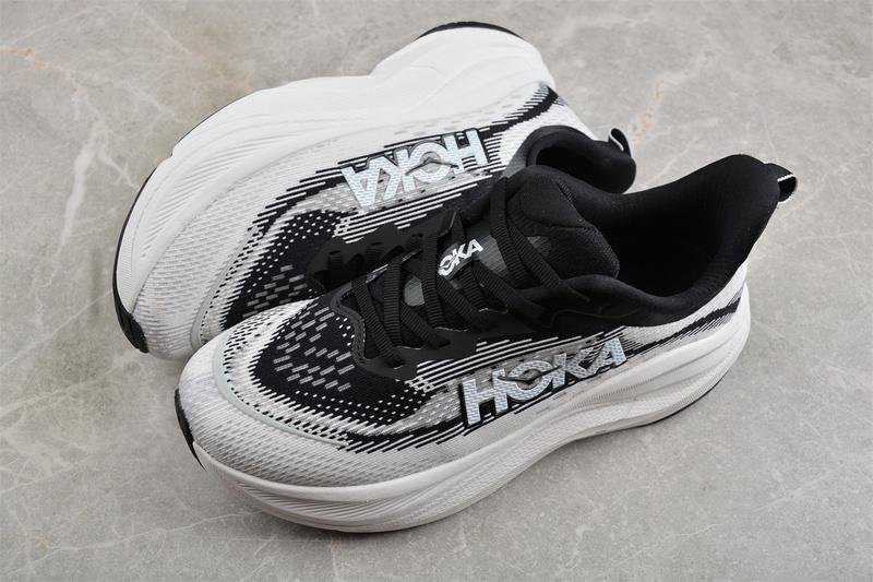 Hoka Skyflow "Black/White" фото № 6