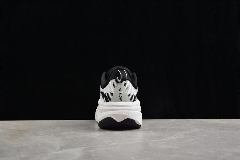 Hoka Skyflow "Black/White" фото № 5