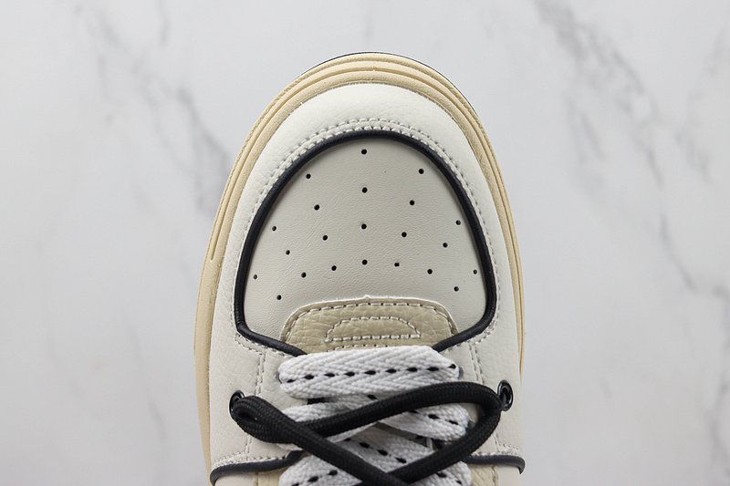 New York Yankees x MLB Chunky Liner Low "Grey/Beige/Black" фото № 4