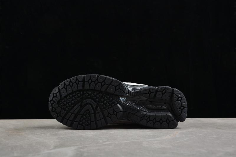 Comme des Garçons Homme x New Balance 1906R "White" фото № 4