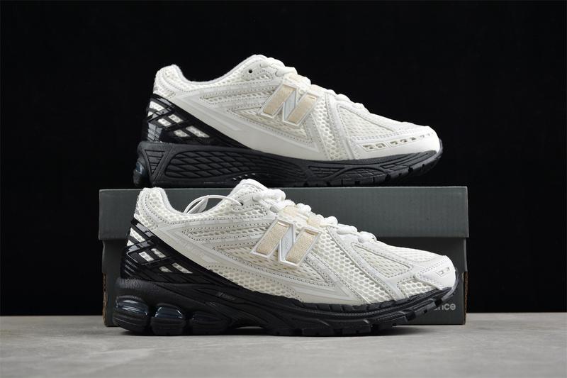 Comme des Garçons Homme x New Balance 1906R "White" фото № 6