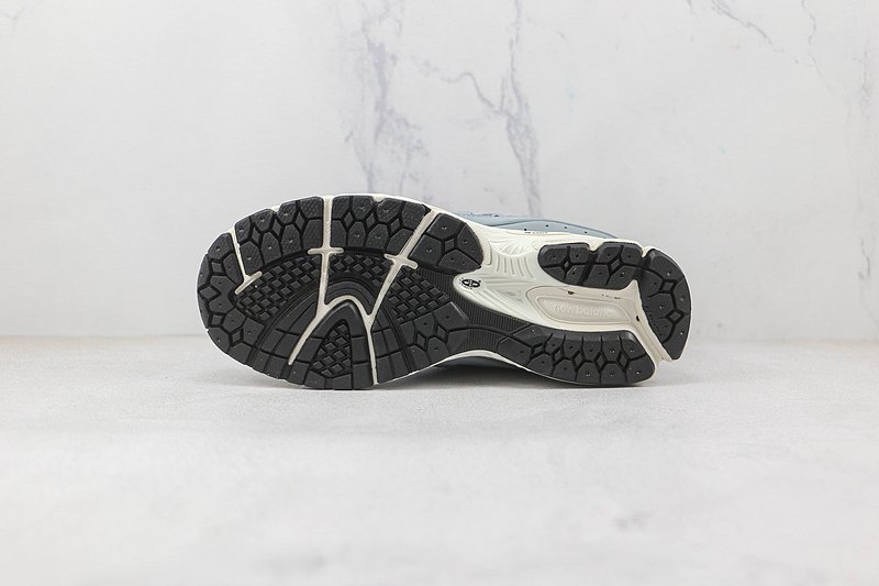 New Balance 2002R "Blue" фото № 8