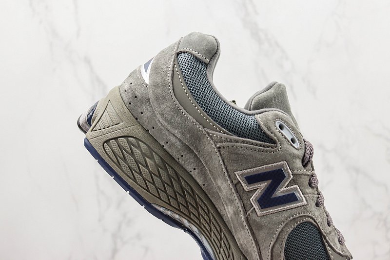 New Balance 2002R "Light Grey" фото № 3