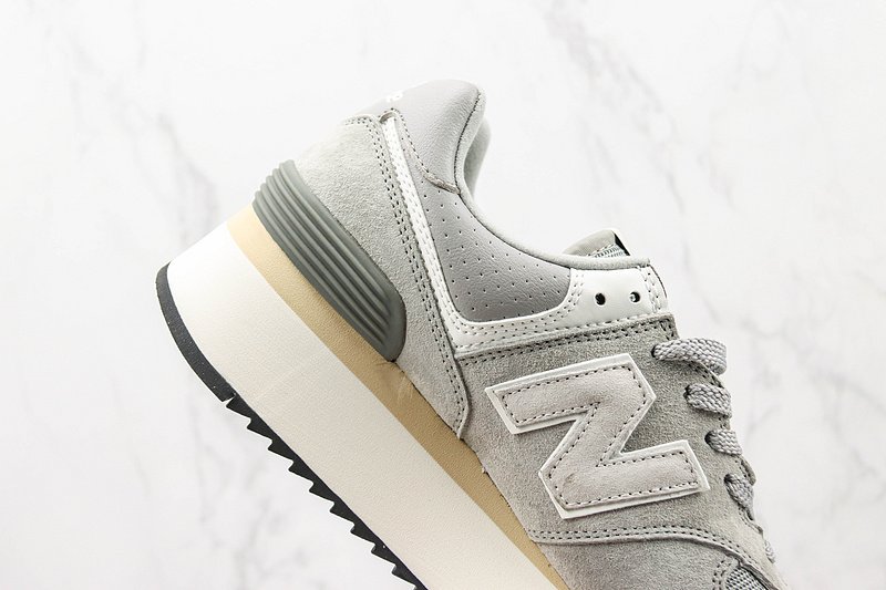 New Balance 574+ WL574ZBA "Grey" фото № 4