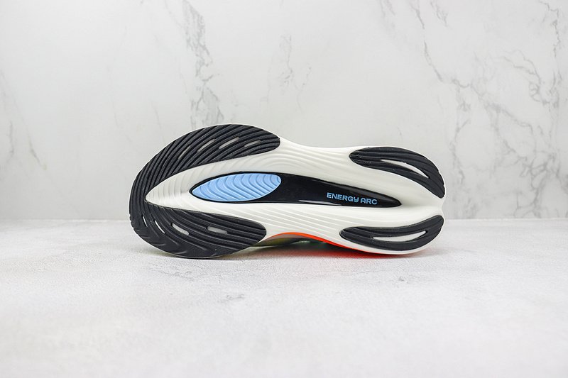 New Balance FuelCell RC Elite V2 "London Marathon" фото № 8