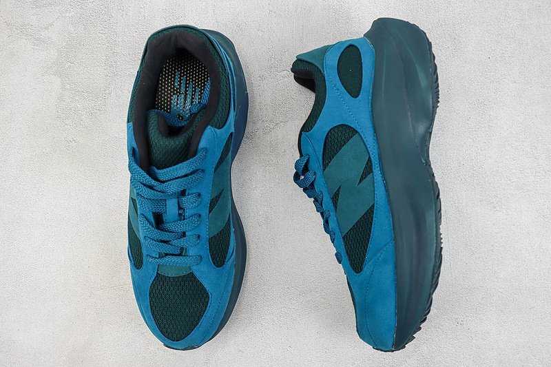 New Balance Warped Runner "Dark Blue" фото № 7