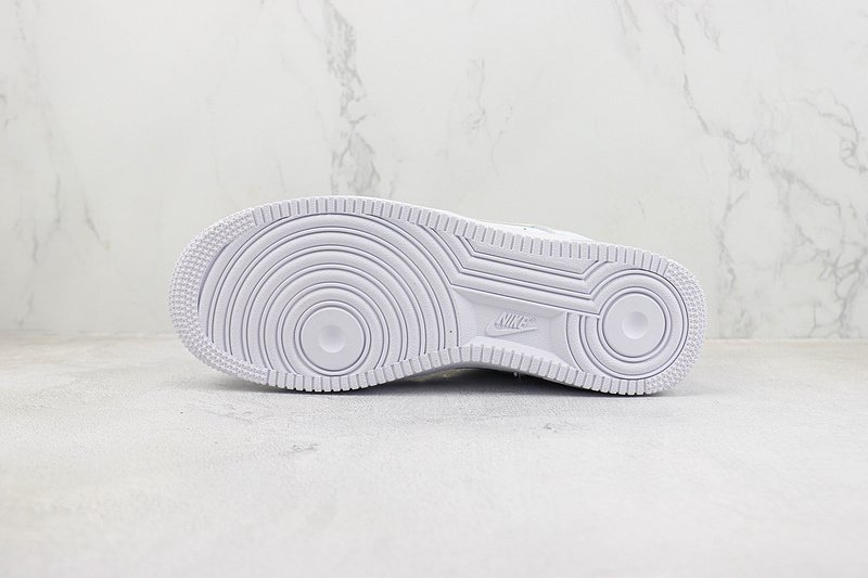 Nike Air Force 1 Low "Reflective Swoosh/White" фото № 8