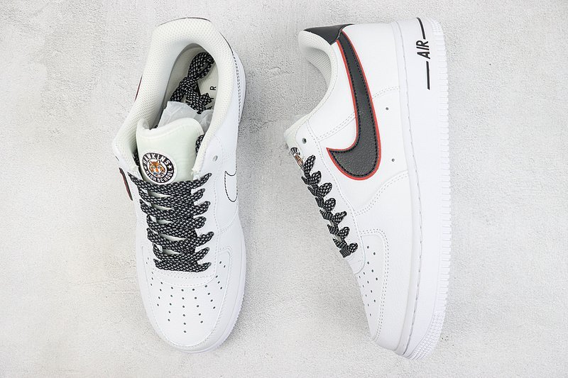 Nike Air Force 1 Low "White/Black/Red Circled" фото № 6
