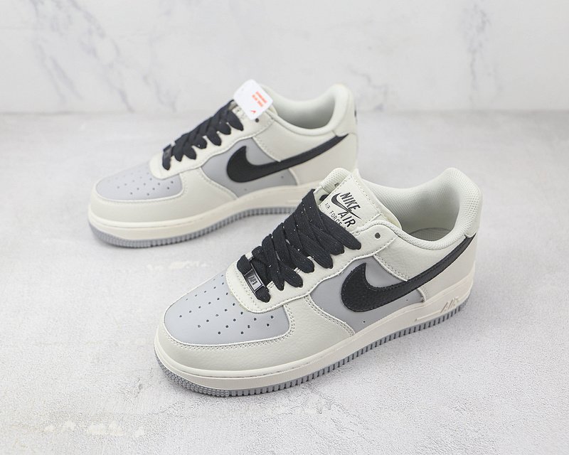 Nike Air Force 1 07 Low "Grey/Black" фото № 5