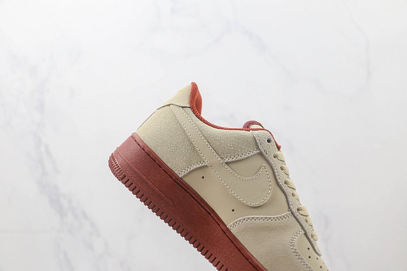 Nike Air Force 1 07 Low "SE Beige/White/Brown" фото № 3