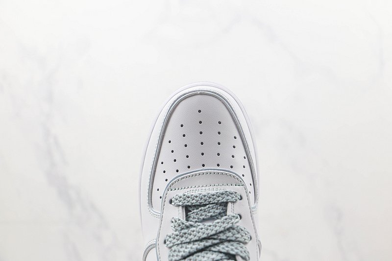 Nike Air Force 1 Low 07 "Triple White Stussy" фото № 4