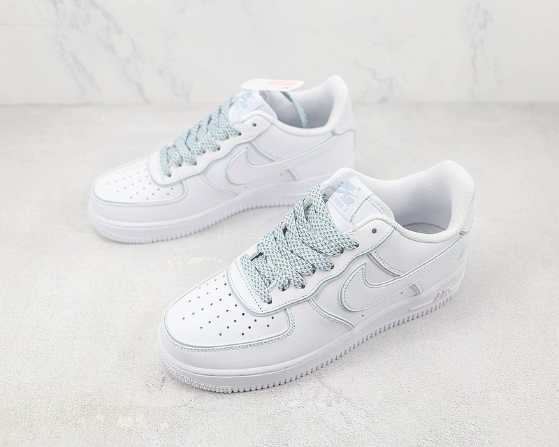Nike Air Force 1 Low 07 "Triple White Stussy" фото № 5