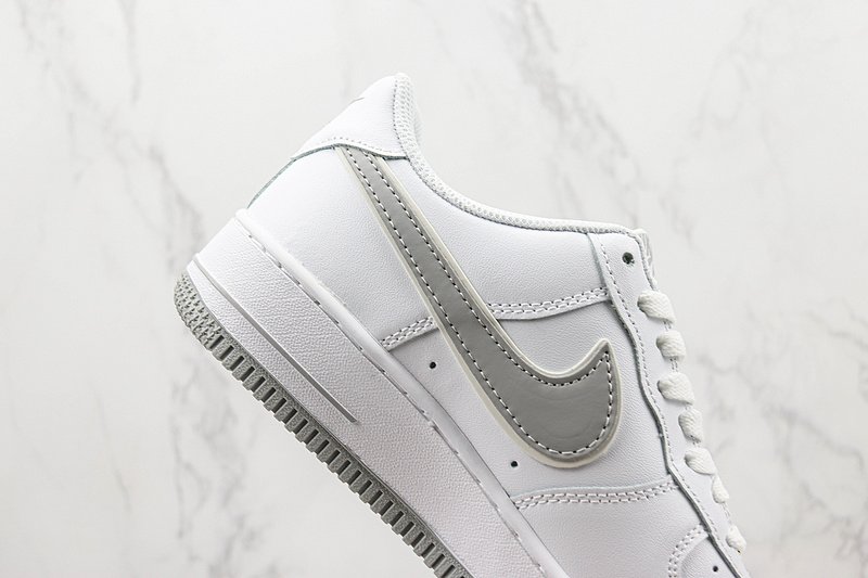 Nike Air Force 1 07 Low "White/Grey Swoosh" фото № 3