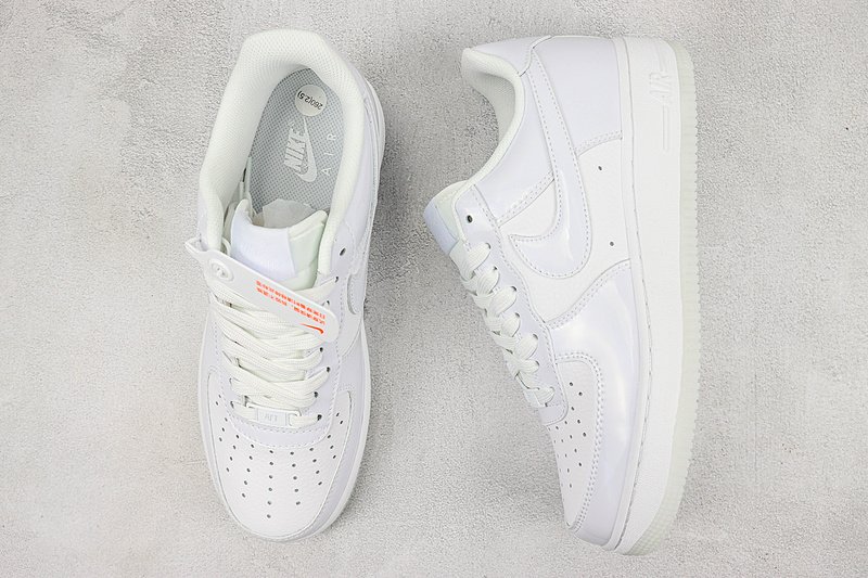 Nike Air Force 1 Low "White Pearlescent" фото № 7