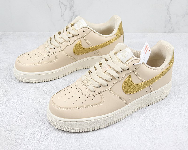 Nike Air Force 1 Low "Gold Swoosh/Beige" фото № 5