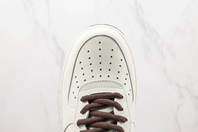 Nike Air Force 1 Low "NYC" фото № 4