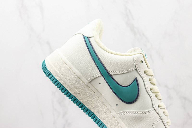 Gundam x Nike Air Force 1 Low "White/Green" фото № 3