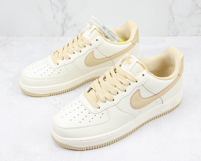 Nike Air Force 1 Low "Sailpale Vanilla" фото № 5