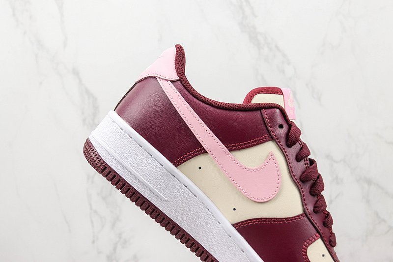 Nike Air Force 1 Low "Valentine's Day 2023/Burugundy/Cream/White/Pink" фото № 3