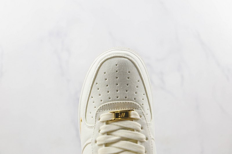 Nike Air Force 1 Low "Beige/Gold Swoosh" фото № 4