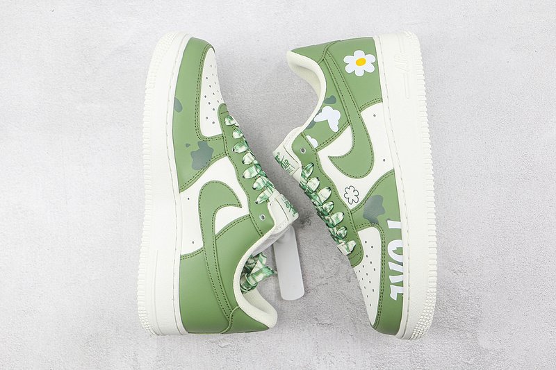Nike Air Force 1 Low "Light Green/Love" фото № 7