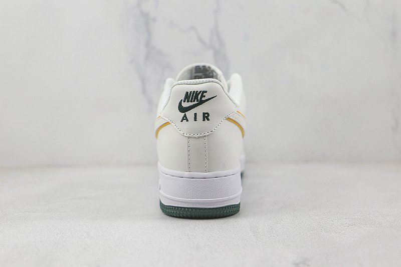 Nike Air Force 1 Low "White and Green/Little Gold Hook" фото № 9