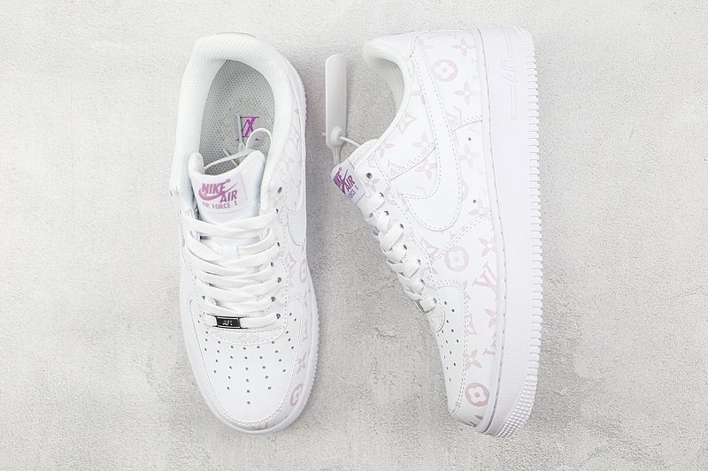 Nike Air Force 1 07 Low "White/Pink" фото № 7