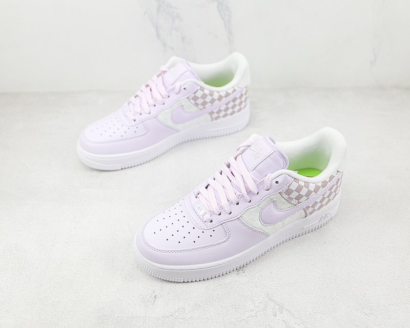 Nike Air Force 1 Low "Barely Grape" фото № 5