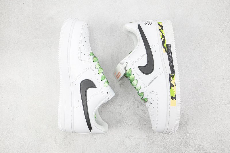 Nike Air Force 1 07 "White/Green" фото № 6