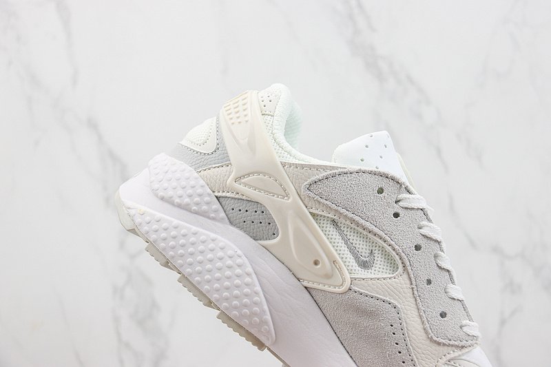 Nike Air Huarache "Summit White" фото № 4
