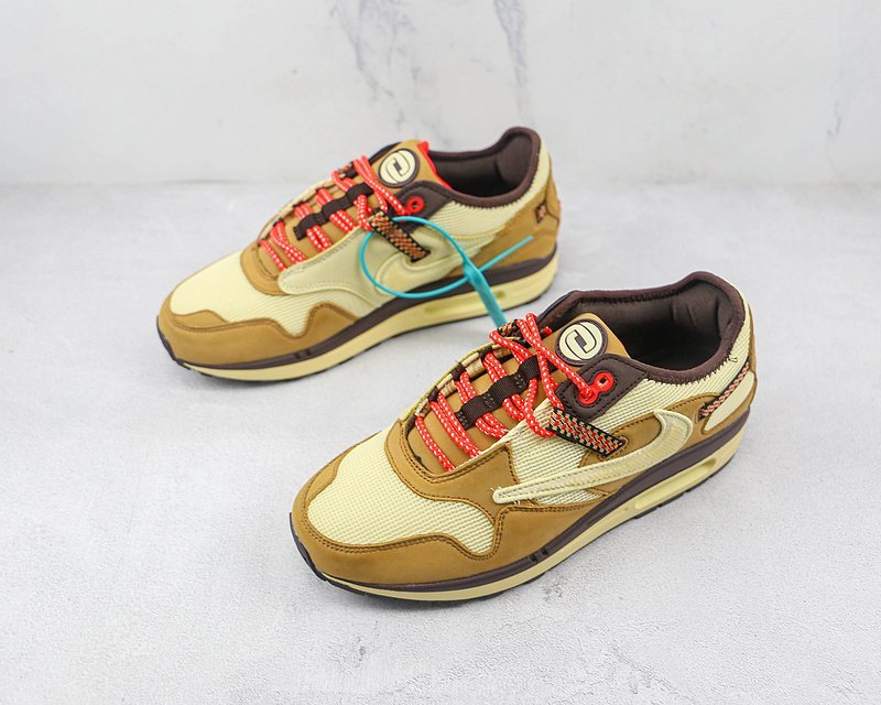 Travis Scott x Nike Air Max 1 "Wheat" фото № 5
