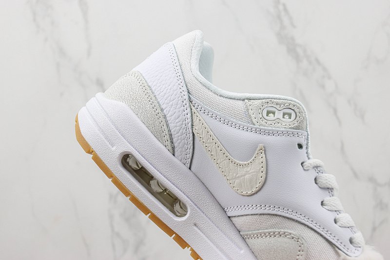 Nike Air Max 1 "The Bay" фото № 4